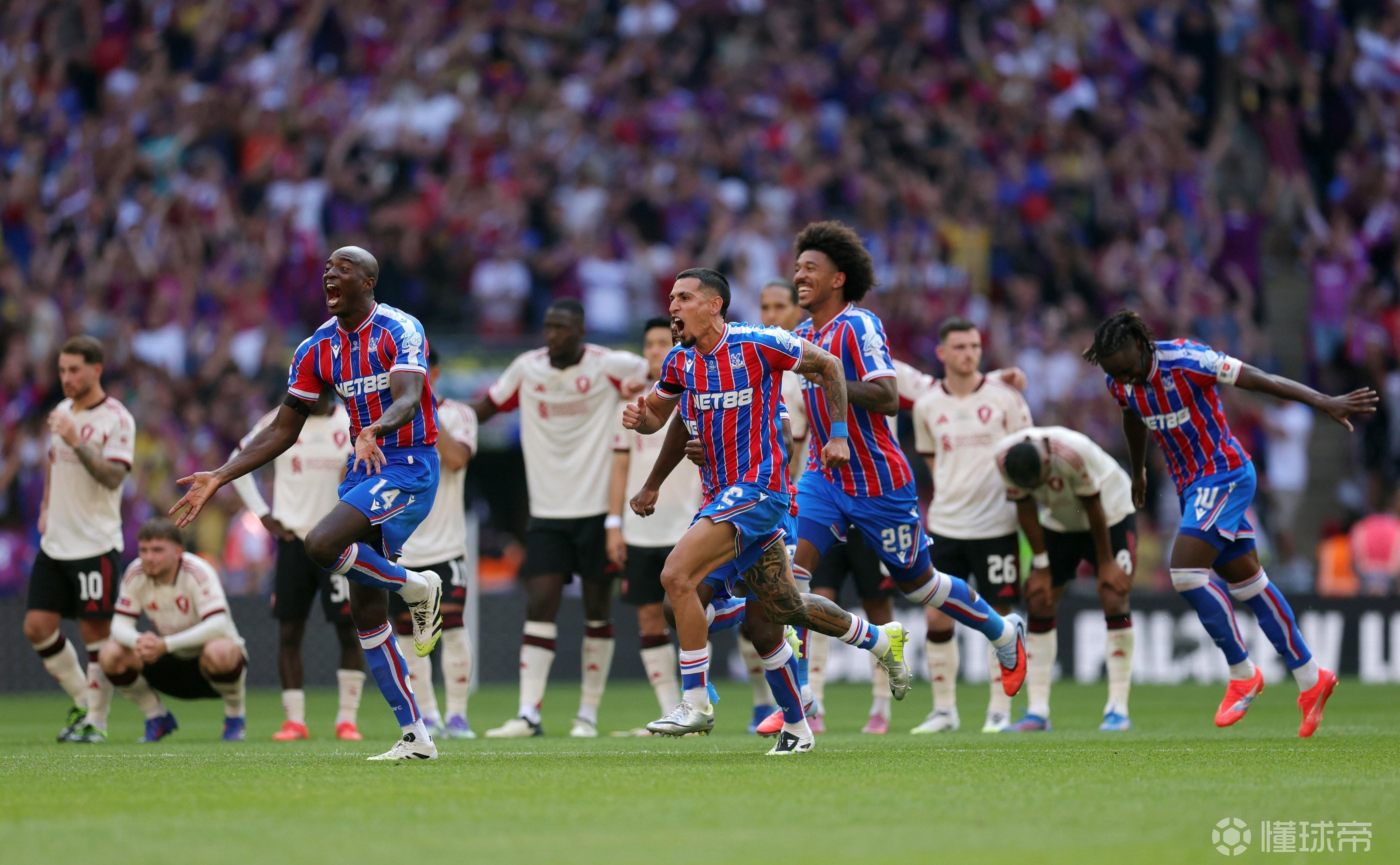 曼联迎社区盾关键赛，转会期战术微调，底气十足，心理建设被强调的简单介绍金年会APP