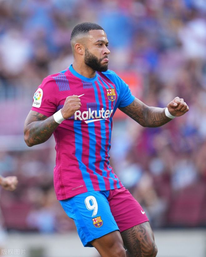 包含集结日巴塞罗那止住颓势国际比赛日纽卡斯尔调整名单以备意大利杯，风云突变达拉斯独行侠冲刺阶段迎来里程碑看傻球迷的词条