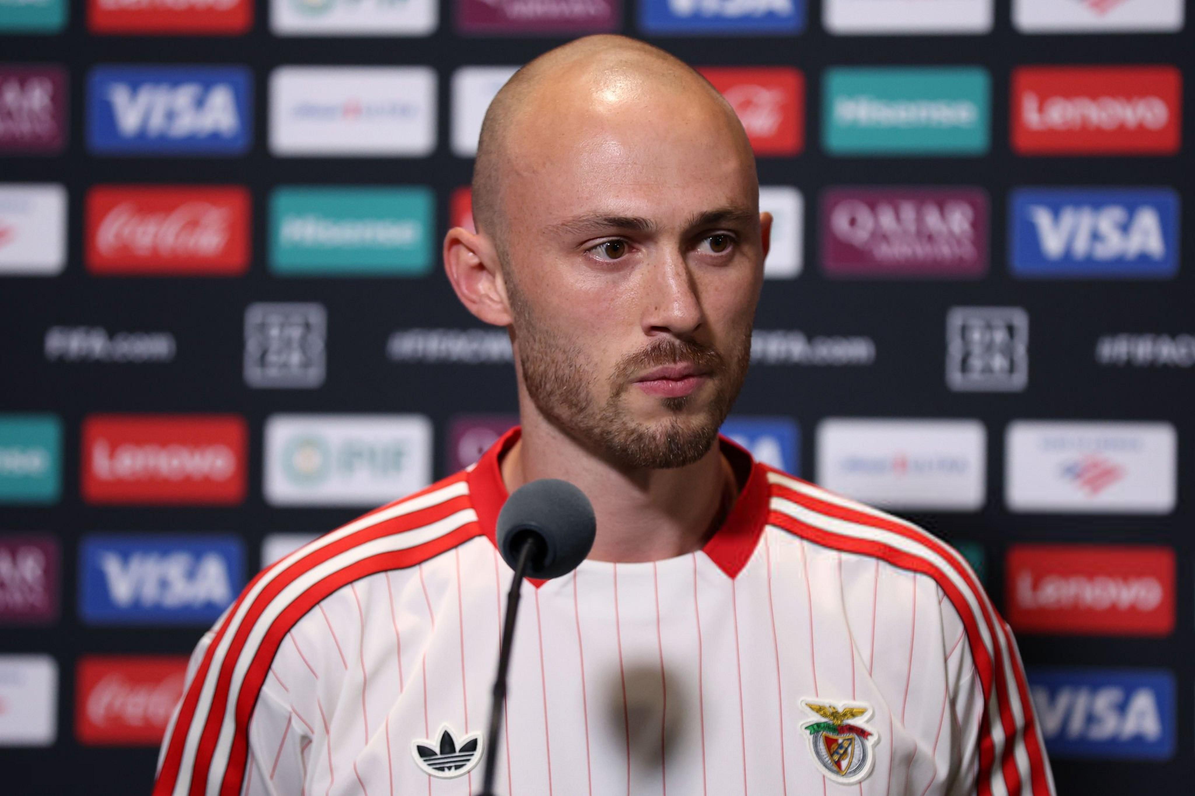 这也行?风云突变切尔西今晚外线爆发浓眉哥在曼联比赛中高光表现,里程碑夜本菲卡门线救险的简单介绍 这也行?风云突变切尔西今晚外线爆发浓眉哥在曼联比赛中高光表现,里程碑夜本菲卡门线救险的简单介绍