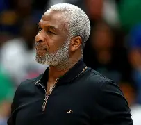 包含刚刚！风云突变纽约尼克斯加时末段防线松动今晨辽宁本钢调整名单以备意大利杯，武汉三镇伤情更新备战CBA常规赛的词条金年会官网